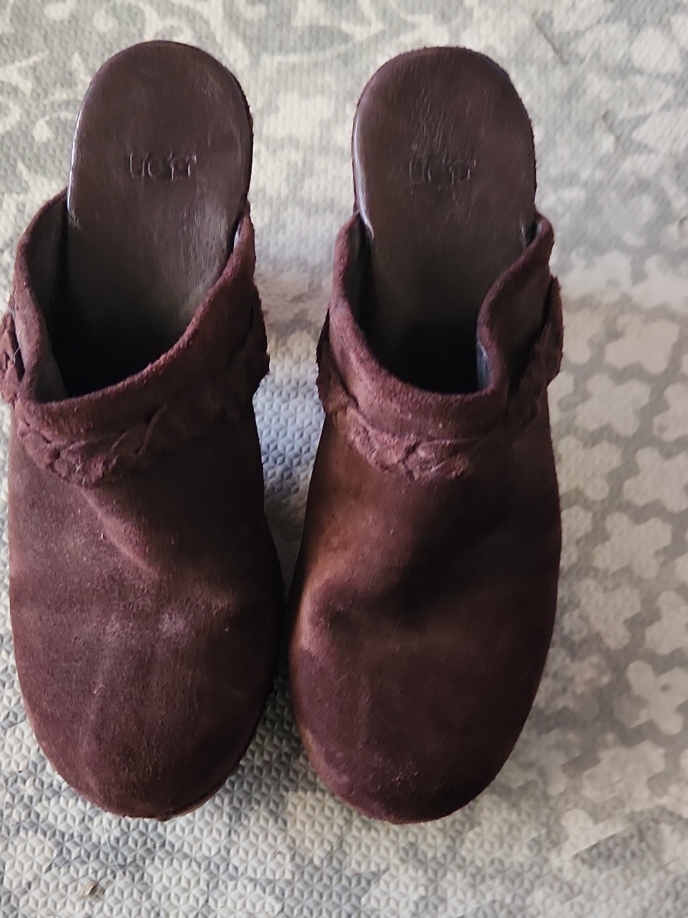 UGG Women's Brown Suede Braided-Trim Clog Mules Sz 9